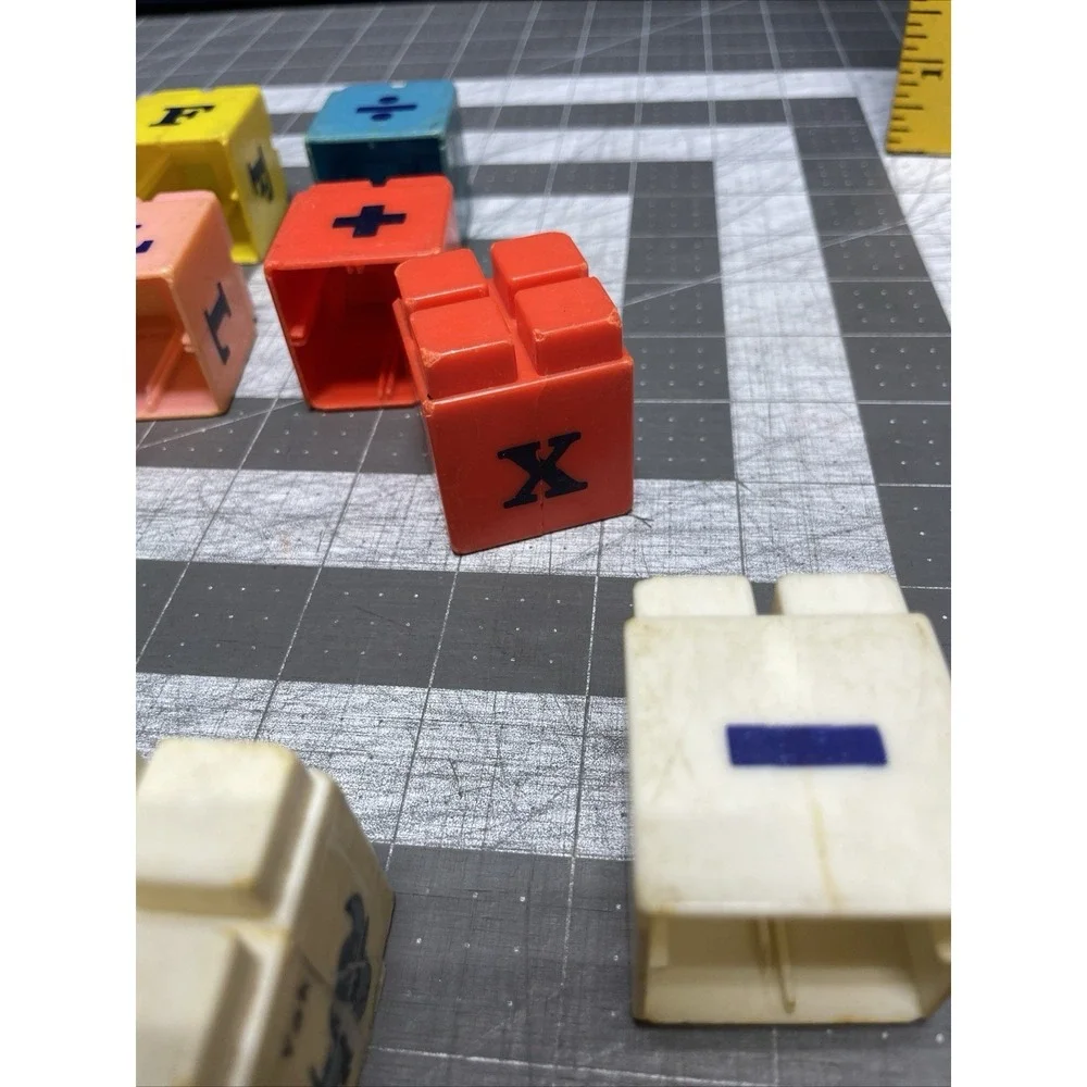 Set of 28 Plastic Blocks 4 sided‎ Puzzle ABC's Word